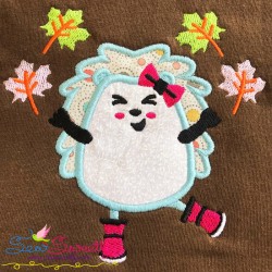 Hedgehog Girl Leaves Applique Design Pattern-1